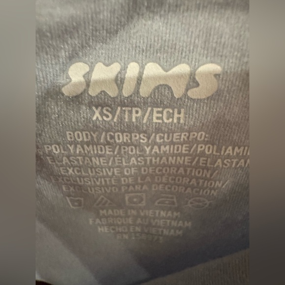 Skims Fits Everybody High Neck Bodysuit in Opal Size XS - Picture 4 of 5